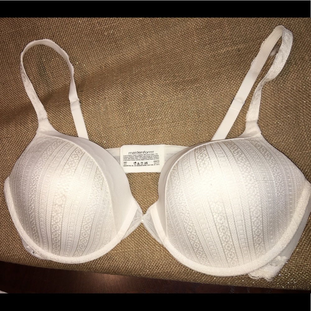 Like new Maidenform T-shirt bra